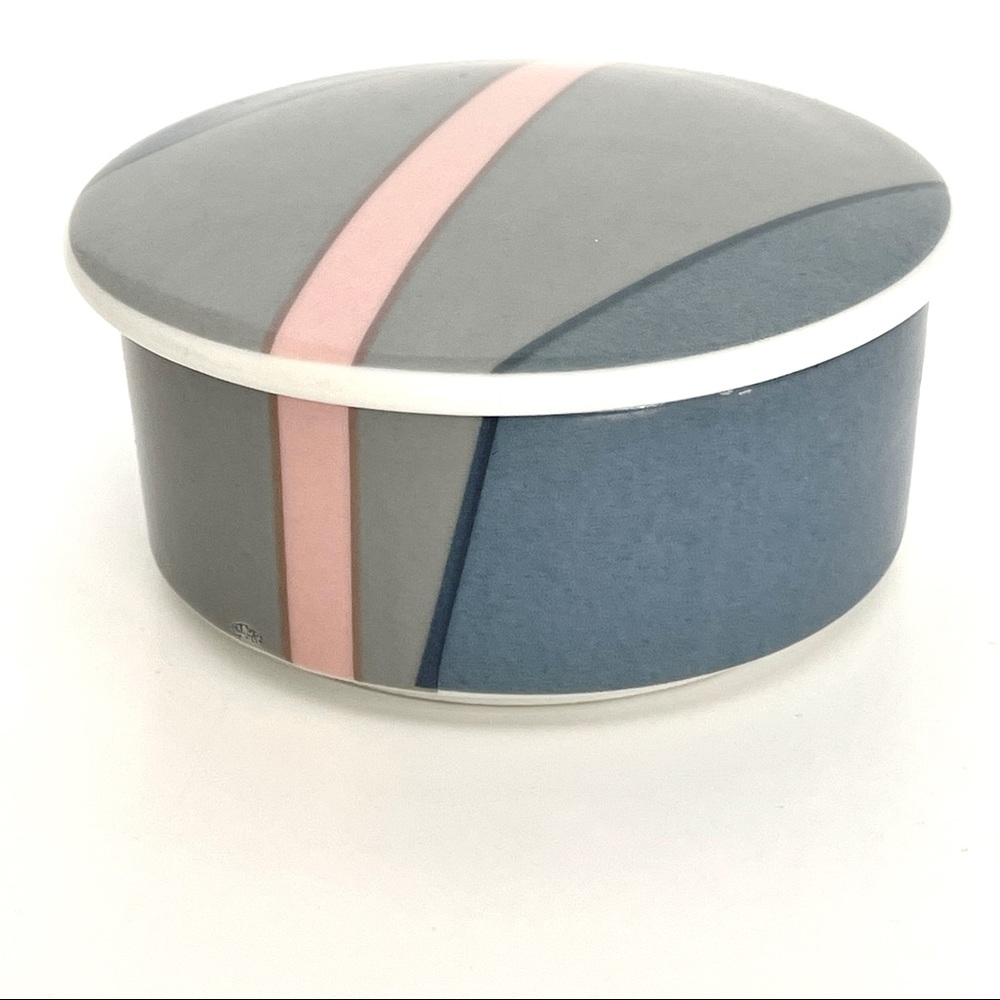 Japan Porcelain Round Gray/Blue/pink Small Jewelry/Decorative Trinket Box